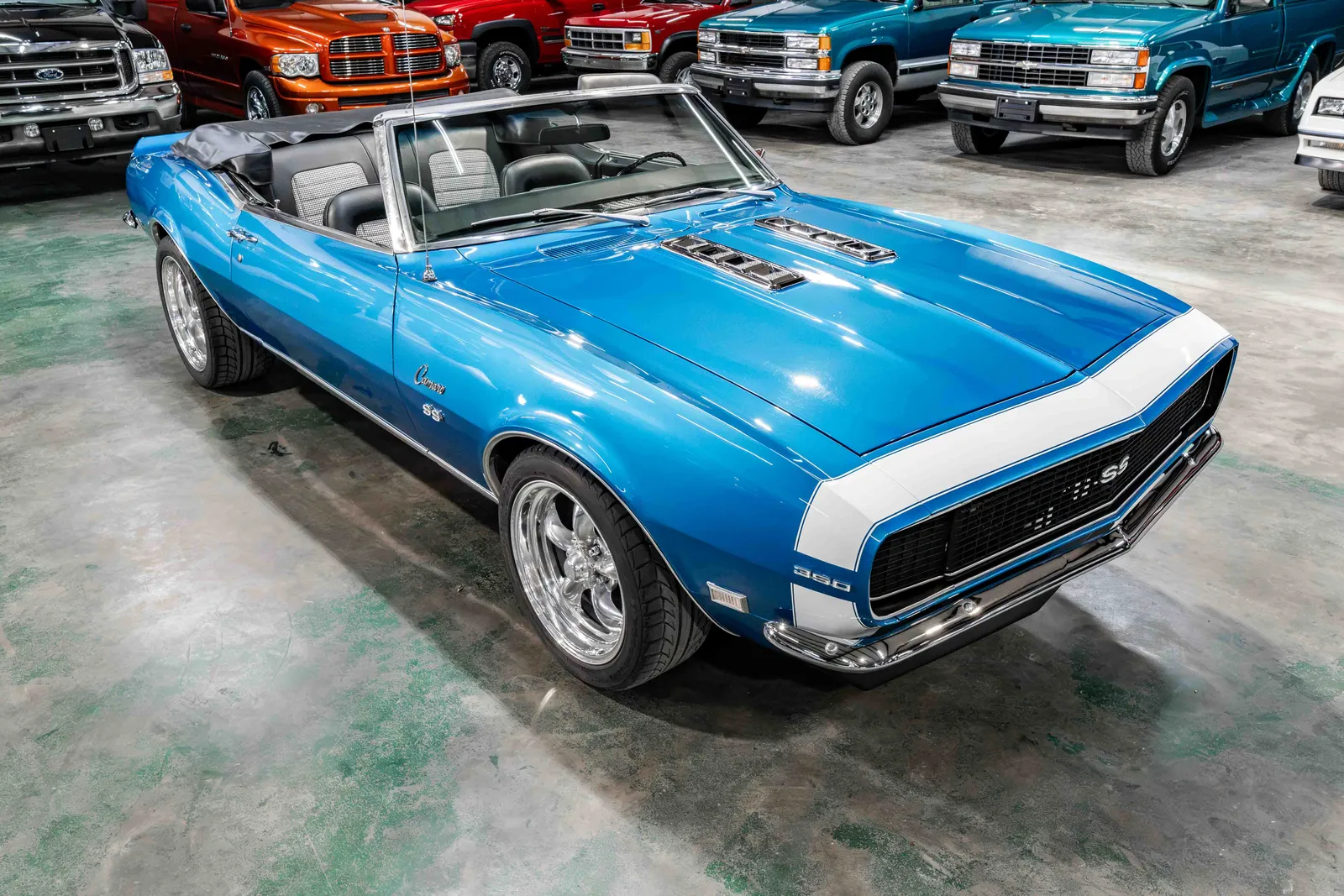 1968-Chevrolet-Camaro-RS-Convertible-Lemans Blue-124678N474064-39.jpg